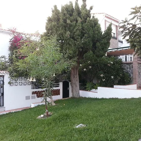 Apartamento En Urbanizacion Residencial Nerja Exterior photo